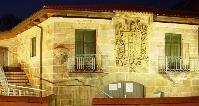 CASA DO ESCUDO OU DO ASISTENTE