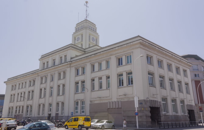 EDIFICIO DE CORREOS E TELÉGRAFOS