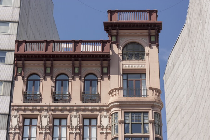 EDIFICIO LINARES RIVAS I