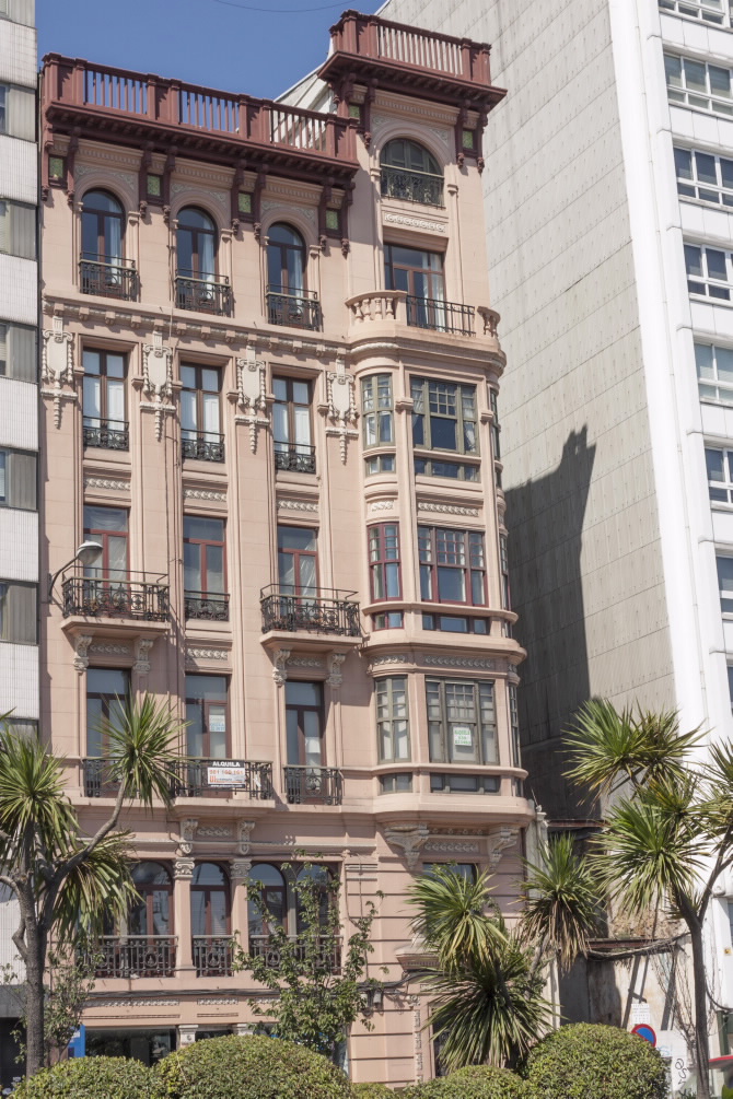 EDIFICIO LINARES RIVAS I