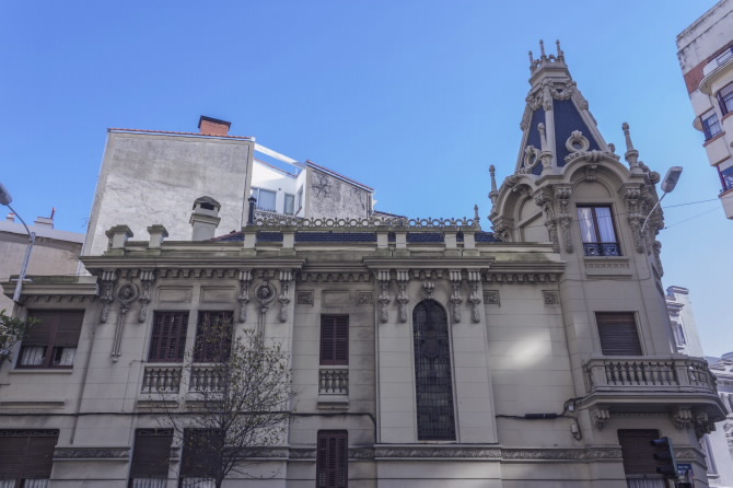 PALACETE DE JUAN FLÓREZ