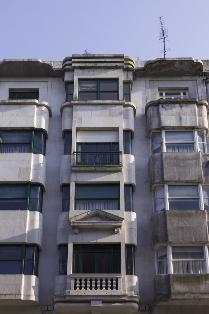 VIVENDAS PARA A COMPAÑÍA CARBONERA