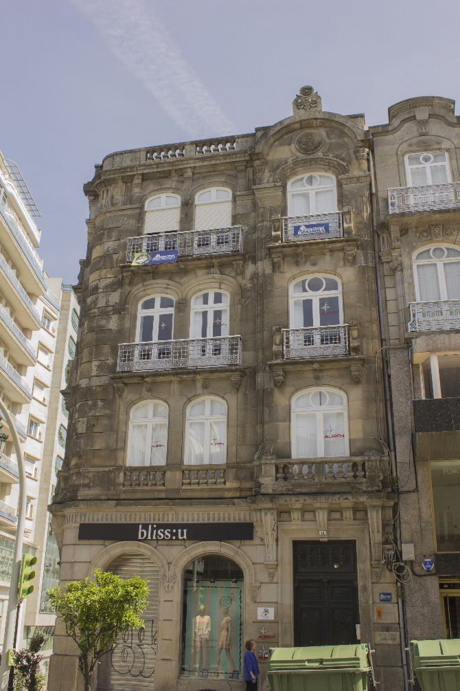 GRUPO DE CASAS DE BENITO SANJURJO