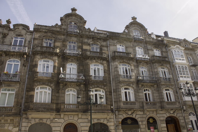 GRUPO DE CASAS DE BENITO SANJURJO