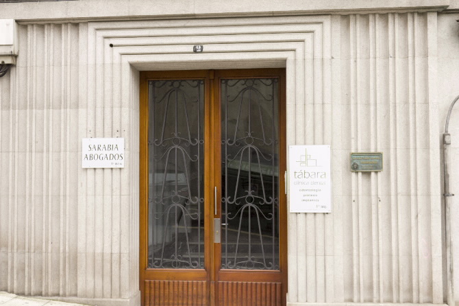 EDIFICIO PARA JESÚS CRESPO FILGUEIRA