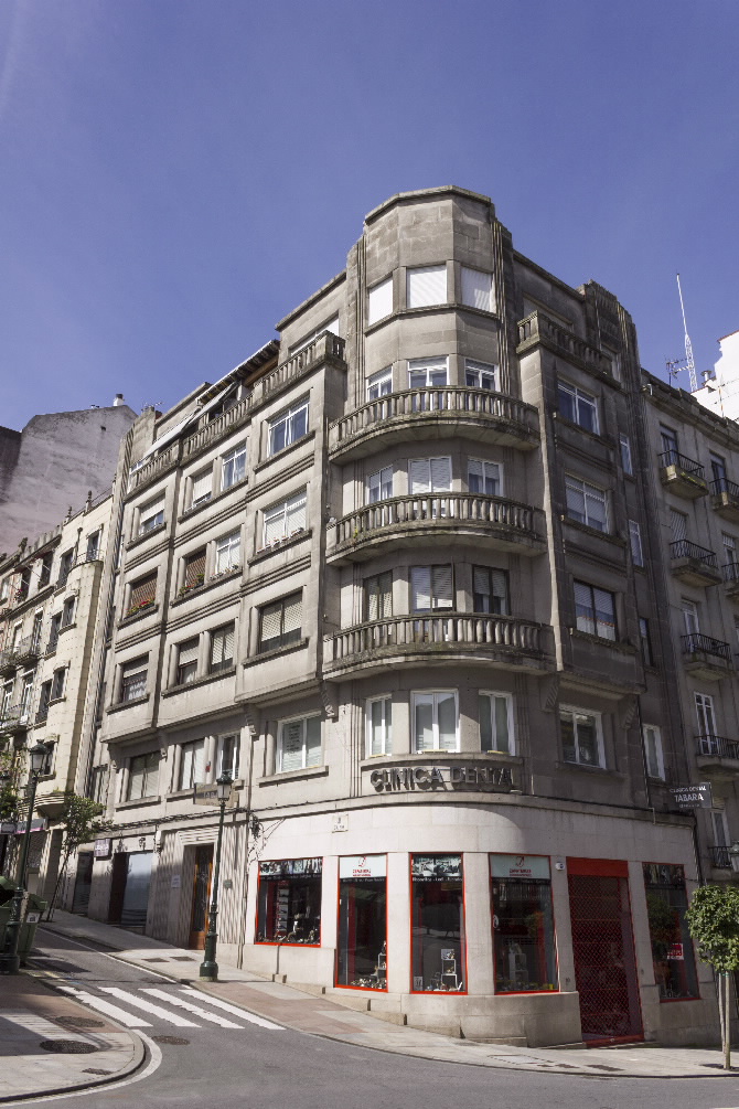 EDIFICIO PARA JESÚS CRESPO FILGUEIRA