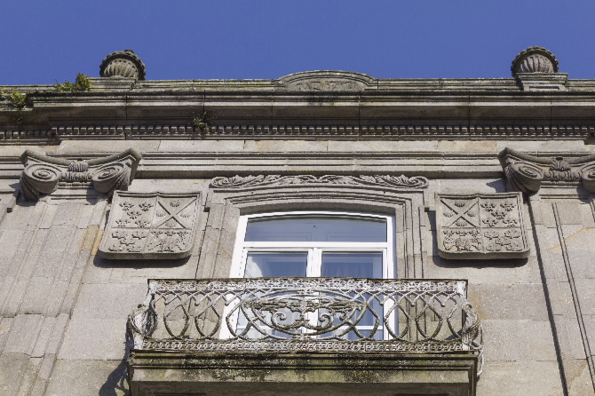 CASA DE DONESTEVE QUIRÓS