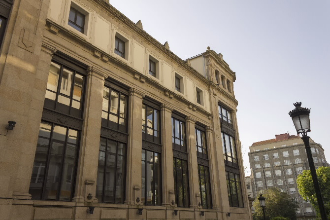 CASA DE CORREOS Y TELÉGRAFOS DE VIGO