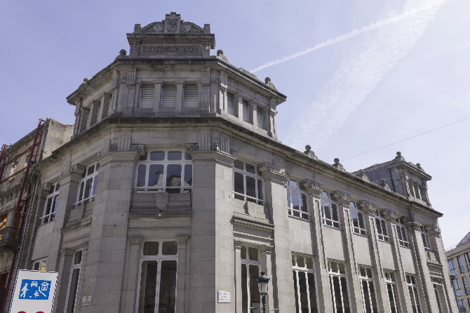 ANTIGO EDIFICIO DA CAIXA DE AFORROS