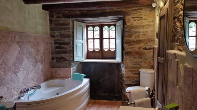 A CASA DO RETRATISTA-LUXURY RURAL RETREAT