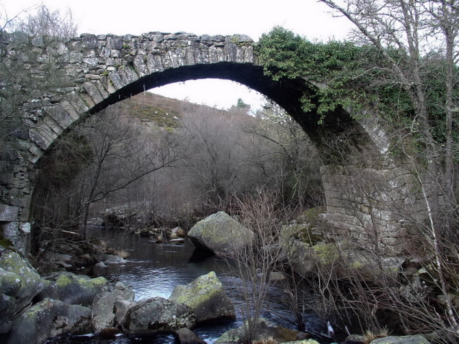 PONTE MEDIEVAL DE CONCELIÑAS