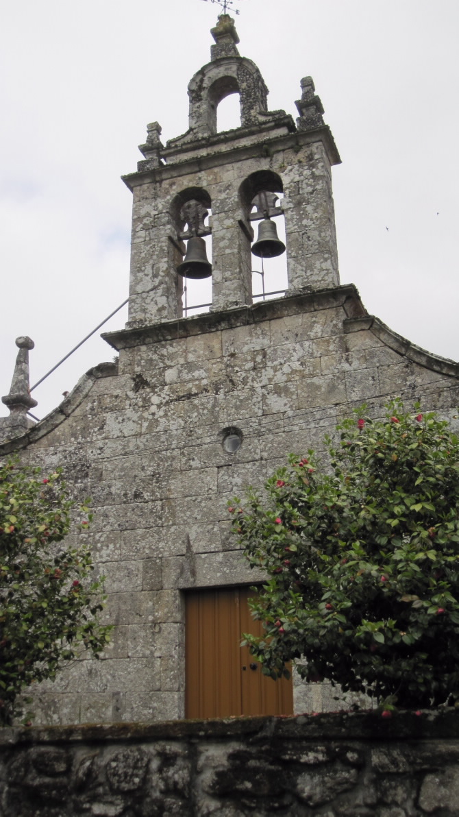 IGREXA PARROQUIAL DE SAN CRISTOVO DE LOBELLE