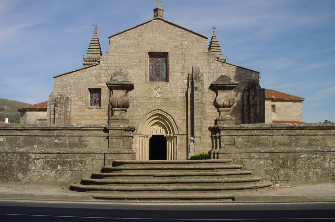 IGREXA DE SANTA MARÍA A MAIOR DE IRIA FLAVIA (ANTIGA COLEXIATA)
