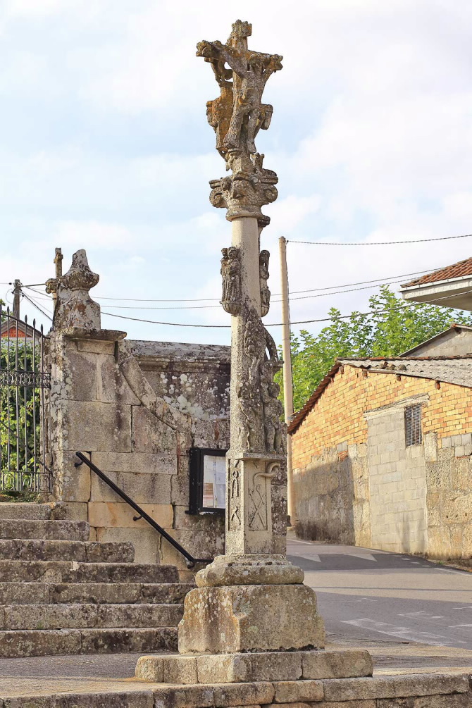 IGREXA DE SANTA MARÍA DE ALMOITE.