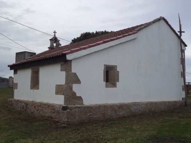 CAPELA DE SANTA IRÈNE DO CASTRILLÓN EN LEMA