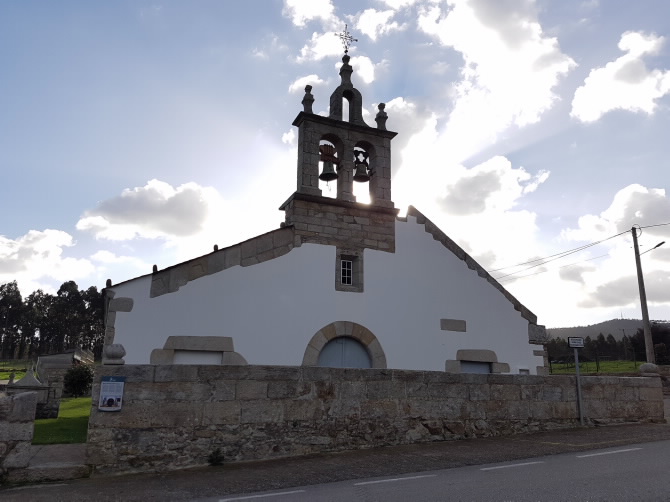 IGREXA PARROQUIAL DE SANTA EULALIA DE LAGO