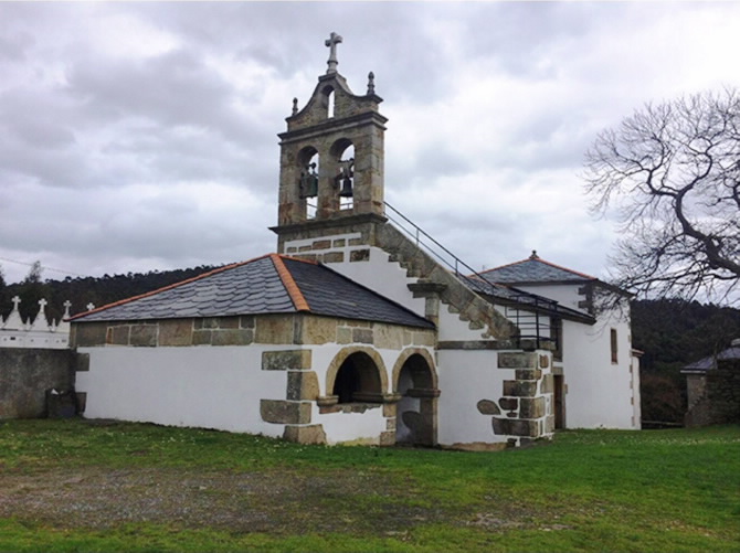 IGREXA PARROQUIAL SANTO ESTEVO DE SUMOAS