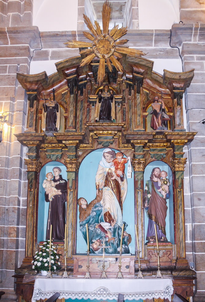 IGREXA PARROQUIAL DE SAN XURXO DE CAMARIÑAS