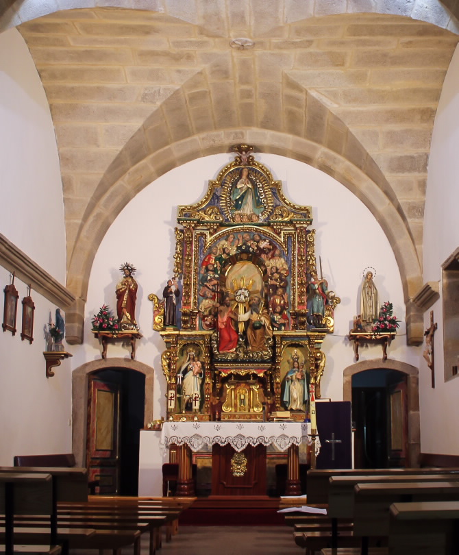 IGREXA PARROQUIAL DO SANTO DIVINO ESPIRITO DE CAMELLE