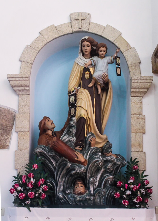 IGREXA PARROQUIAL DO SANTO DIVINO ESPIRITO DE CAMELLE