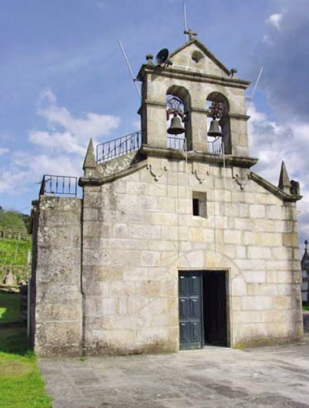 IGREXA PARROQUIAL DE SAN MARTIÑO DE FRADES