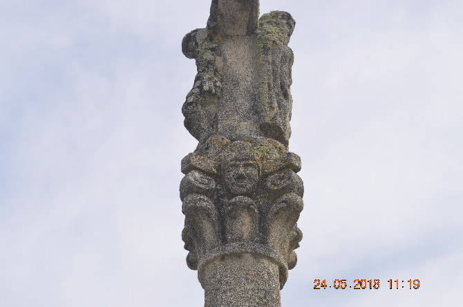 CRUCEIRO DE SAN XOÁN DE BARBADÁS