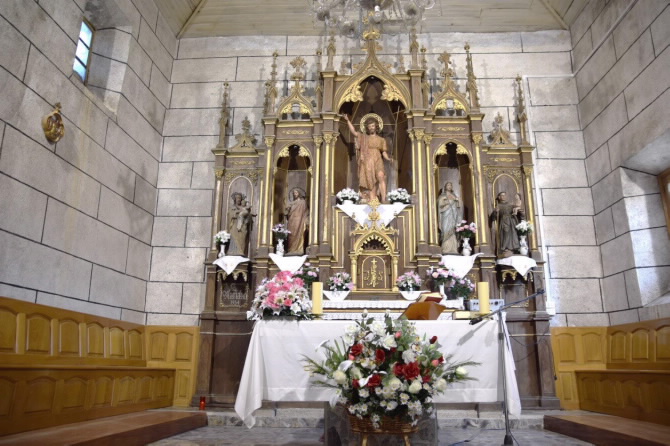 IGREXA DE SAN XOÁN DE CRESPOS