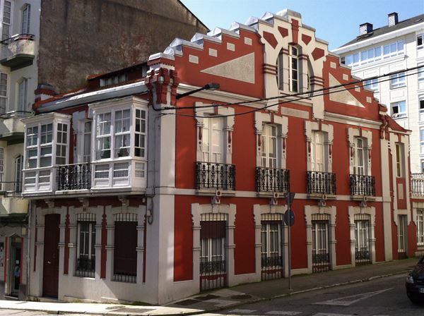 CASA RODRÍGUEZ FERNÁNDEZ