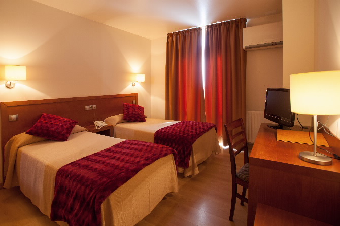 HOTEL PLAYA LANGOSTEIRA