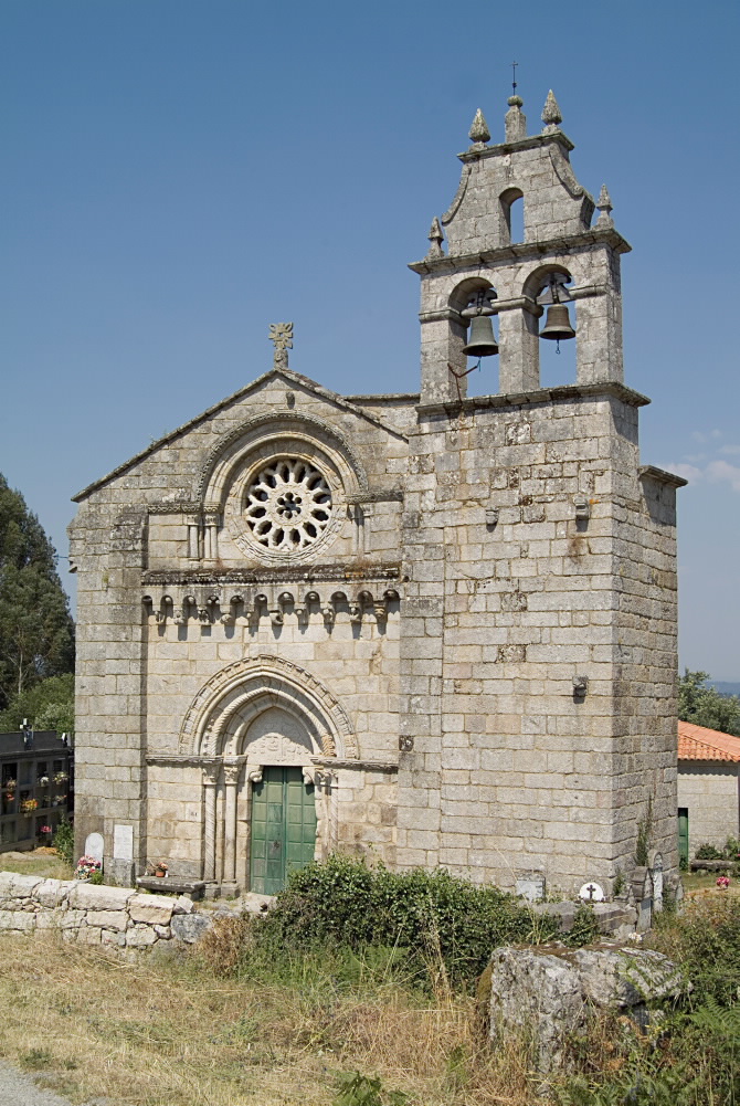 IGREXA DE SANTO TOMÉ DE SERANTES