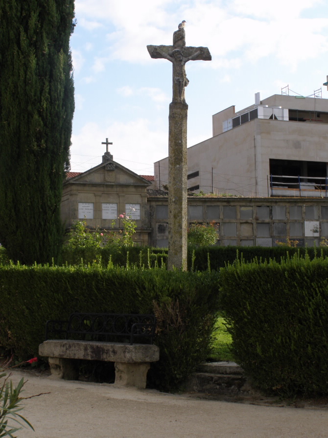 CRUCEIRO CEMITERIO SAN FRANCISCO 1