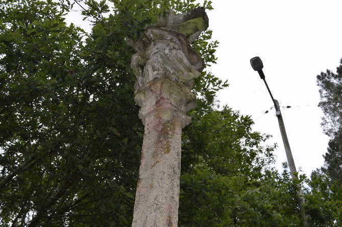 CRUCEIRO DO SANTIÑO