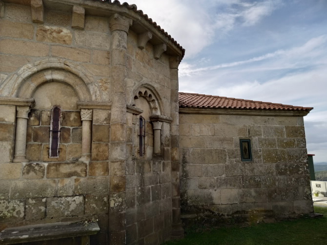 IGREXA DE SANTA BAIA DE LOSÓN