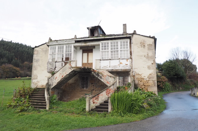 CASA REITORAL DE SAN MIGUEL DA RIGUEIRA