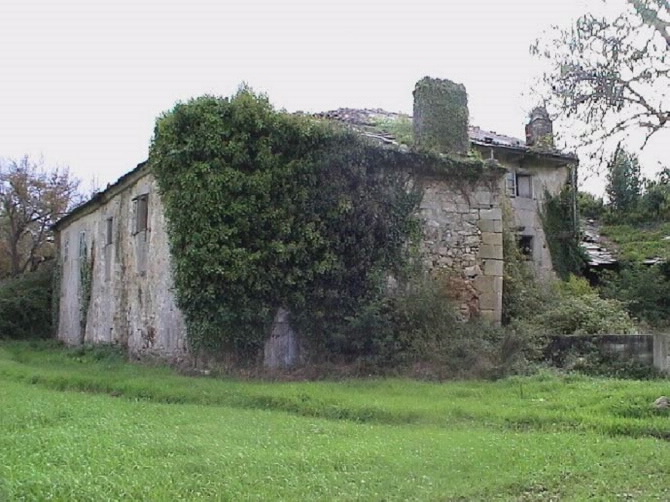 CASA REITORAL DE SAN BARTOLO DE XOVE