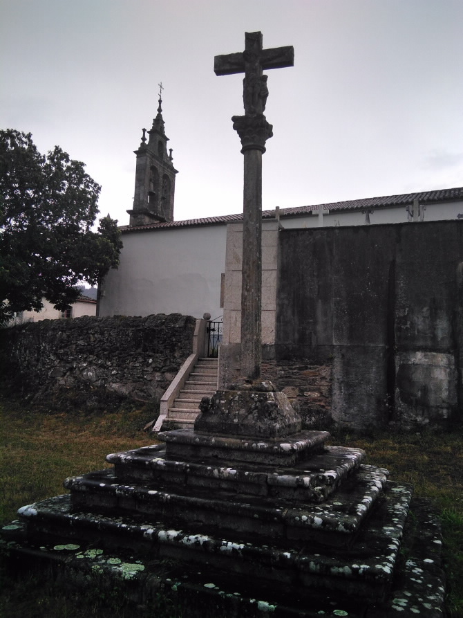 CRUCEIRO DE SANTA MARÍA DE ORDES