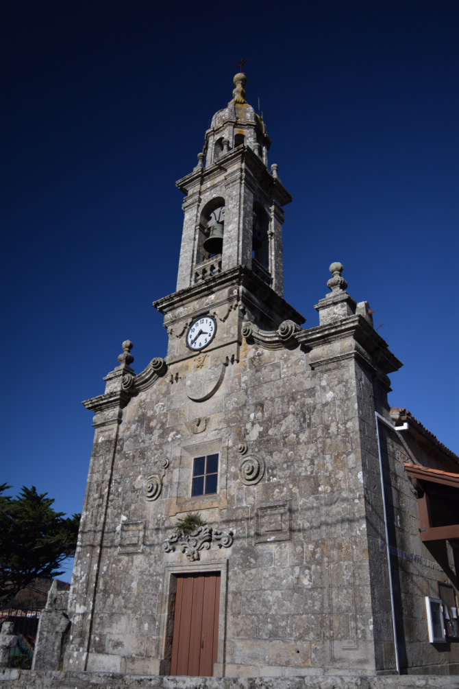 IGREXA PARROQUIAL DE SAN CRISTOVO DE CARNÉS