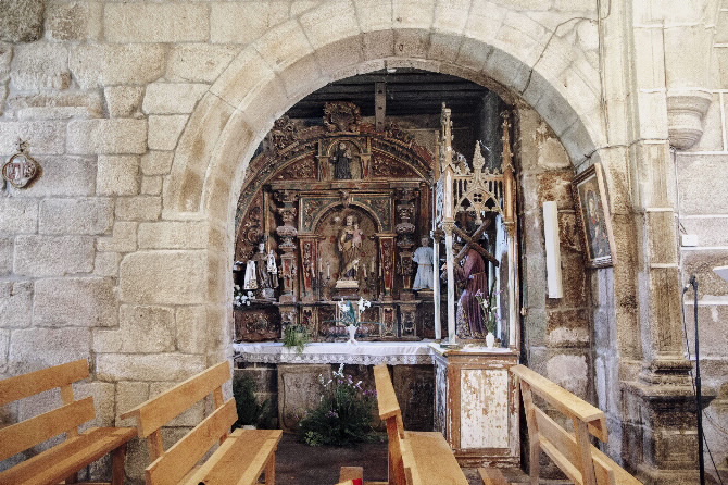 IGREXA DE SAN XOÁN DE LAXAS