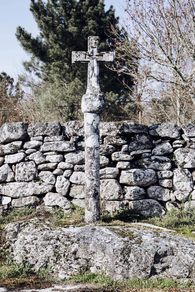 IGREXA DE SAN XOÁN DE LAXAS