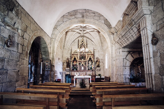 IGREXA DE SAN XOÁN DE LAXAS