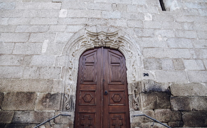 IGREXA PARROQUIAL DE SAN SALVADOR DE PAZOS DE ARENTEIRO