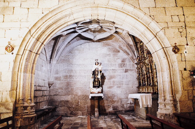 IGREXA PARROQUIAL DE SAN SALVADOR DE PAZOS DE ARENTEIRO