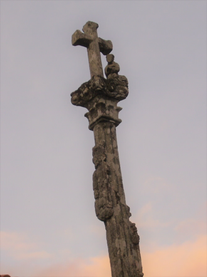 CRUCEIRO DE TRASOUTEIRO