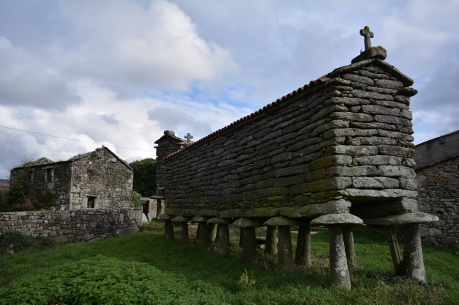 CONXUNTO DE HÓRREOS DE BAÍÑAS
