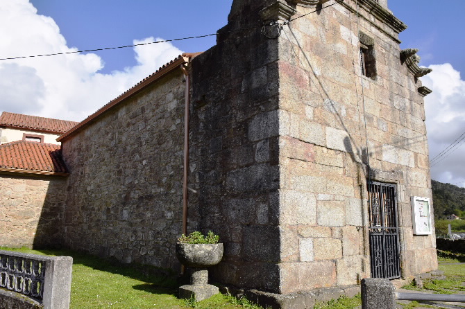 IGREXA DE SAN ESTEVO DE LIRES