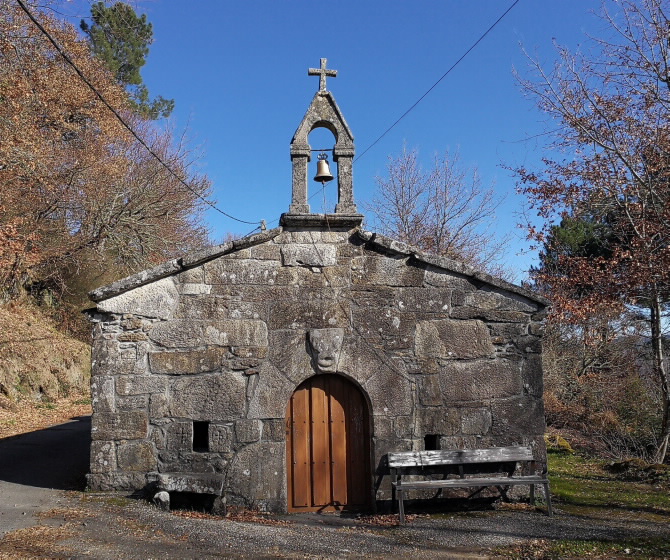 CAPELA DE PAZOS