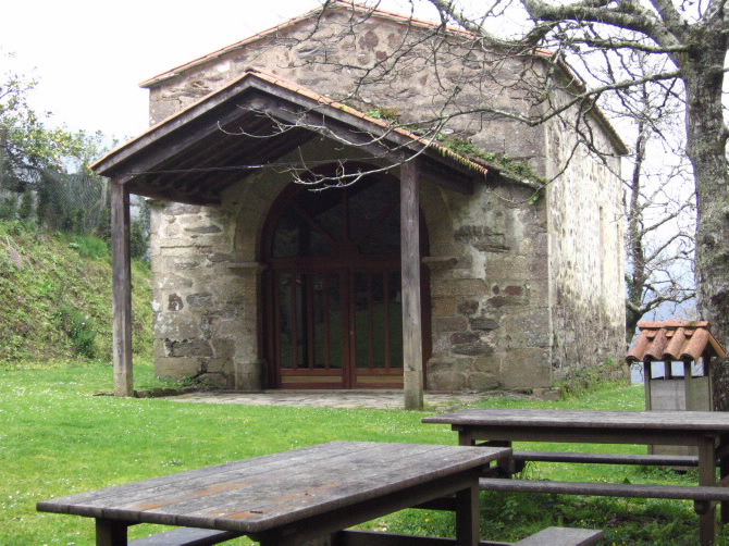 CAPELA DE SAN PEDRO DE RUBIEIRO