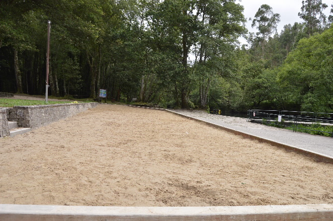 PRAIA FLUVIAL DE A CALZADA
