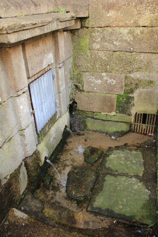 FONTE DA PRAZA DO MATADOIRO