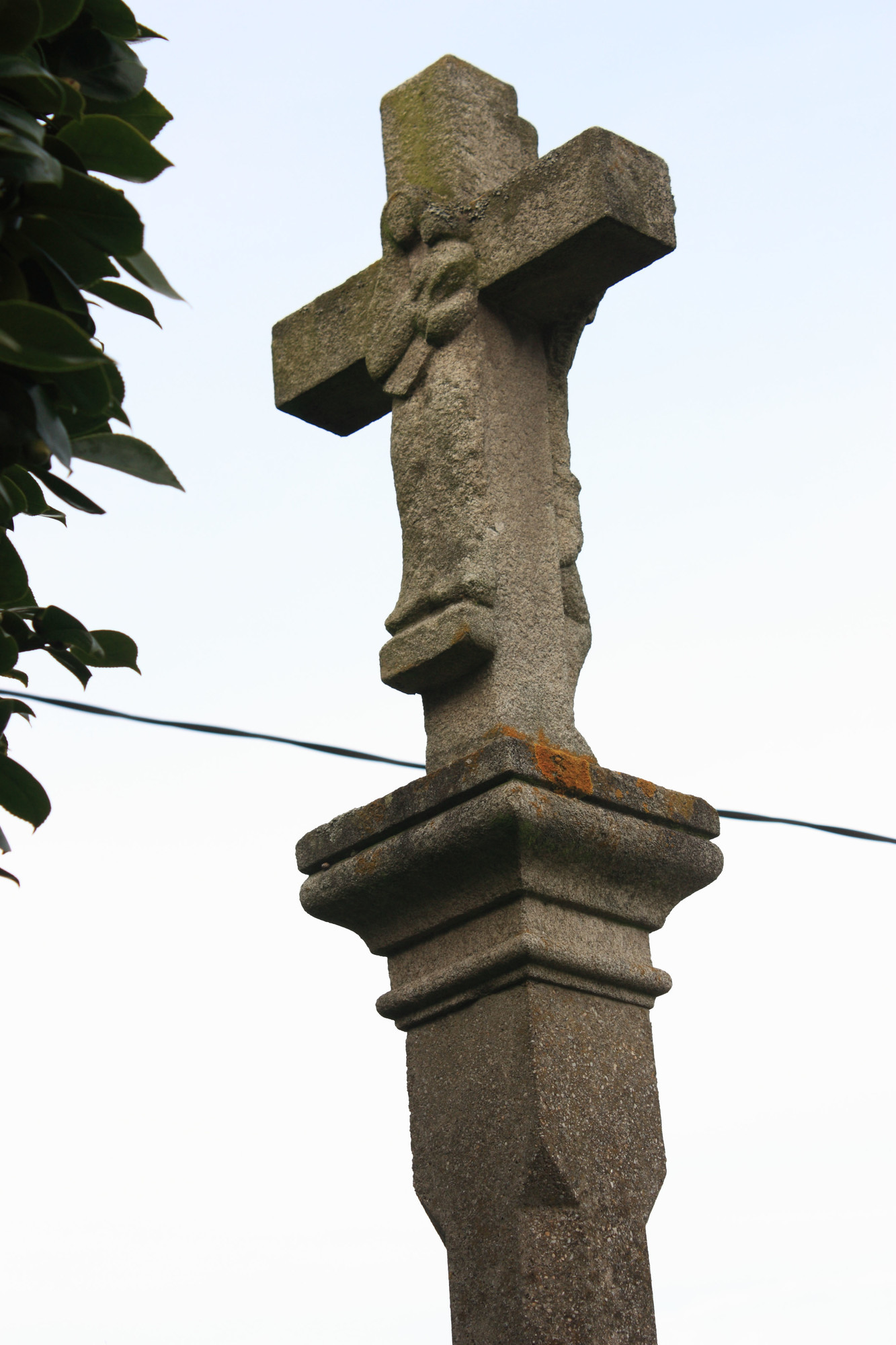 CRUCEIRO DAS XESUITIÑAS